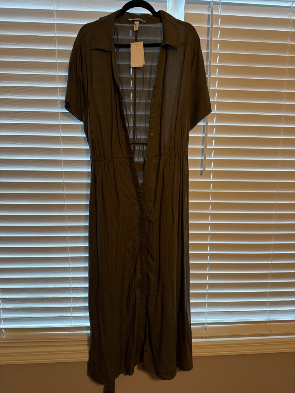H&M Olive Green Short-Sleeve Maxi Shirt Dress